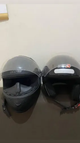 2 Capacetes