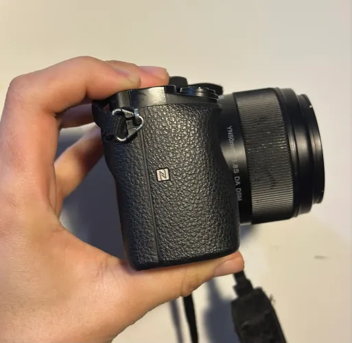 Sony A6000 + lente 50mm 1.8