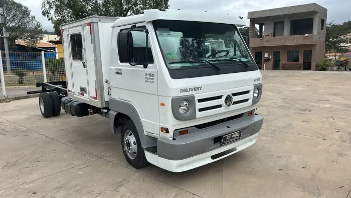 Caminhão 9-150