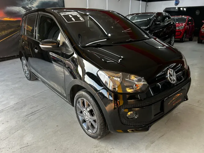 Volkswagen Up! RUN I Motion 1.0 Total Flex 12V 5P 2017