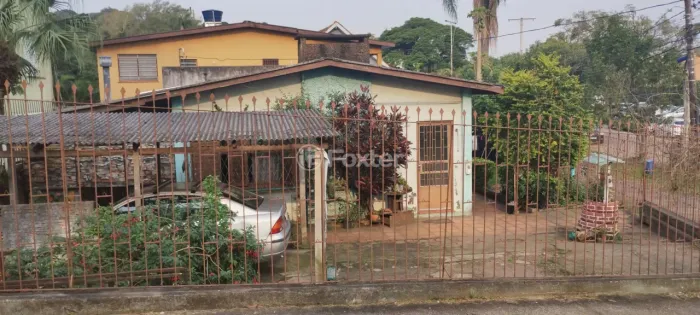 Casa à venda Avenida Pinheiro Borda, Cristal - Porto Alegre