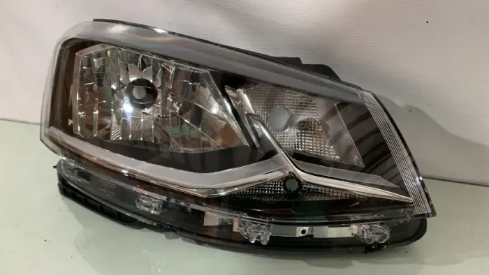 Farol direito gol voyage g7 2016 2017 2018 2019