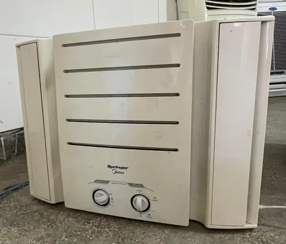 Ar condicionado de janela