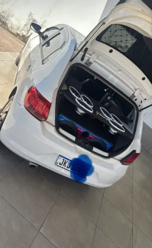 Volkswagen Gol Geração V 1.0 8V MI Total Flex Mec. 4P 2013