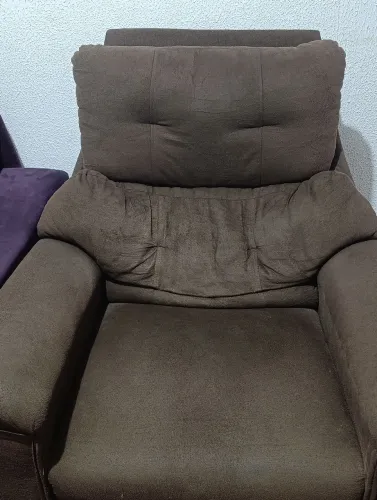 Poltrona super confortável, em ótimo estado de conservação 