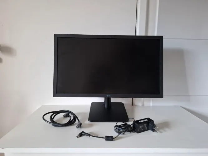 ?Monitor LG 21.5" Full HD 75Hz (22MP410-B) + Cabo HDMI e Fonte
