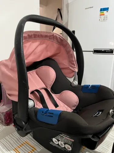 Bebê conforto Rosa chá com preto