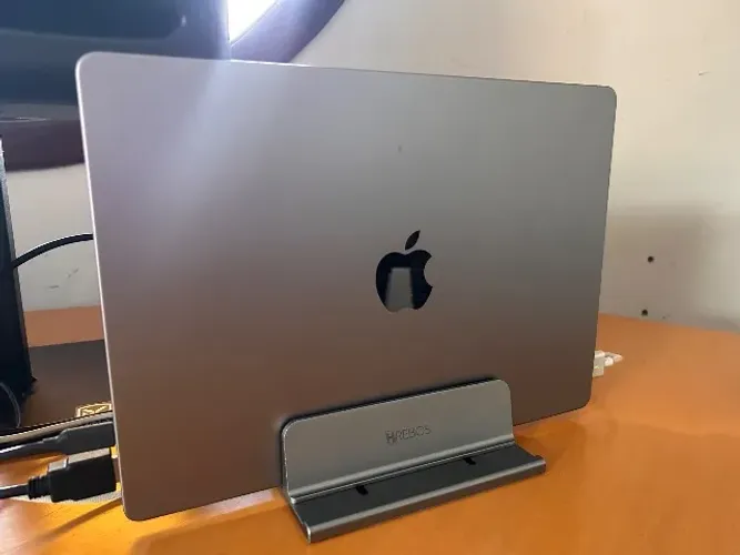 MacBook Pro 14? M1 Pro | 16GB | 512GB SSD | 2021