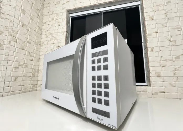 Microondas Panasonic 32L