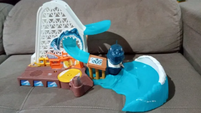 Pista Hot Wheels City / Ataque do Tubarão