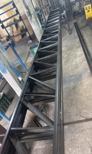 Treliças para cobertura em estrutura metálica sobre medida 