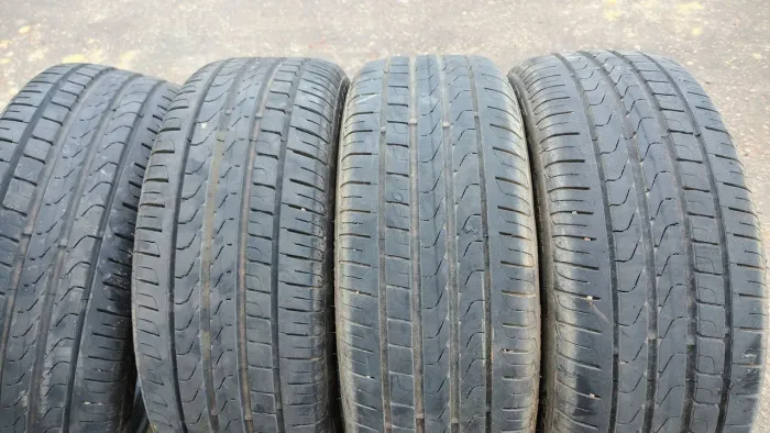 4 pneus Pirelli p7  195/50aro 16.