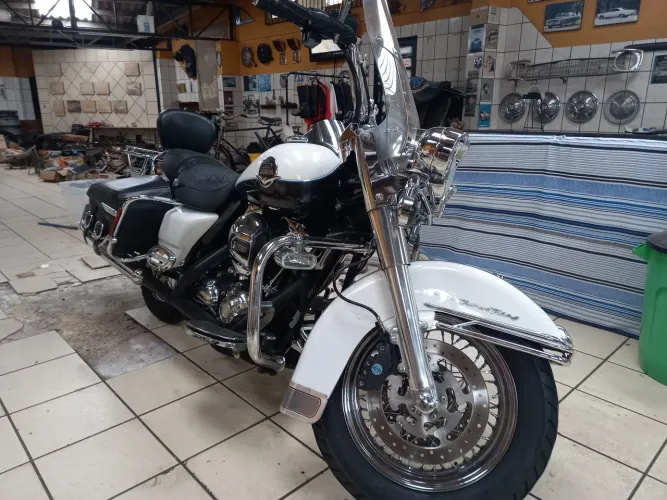 Harley Davidson Road King 1600 2008 - perfeito estado!