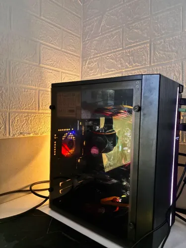 Pc Gamer - TROCO POR PS4 (bom)