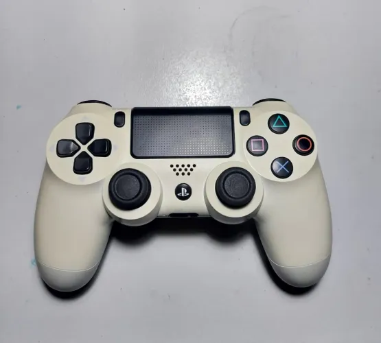 Controle original de PS4 Branco
