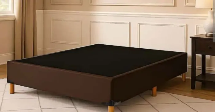 Box Casal 138x188 cm com Pés - Estrutura de Madeira
