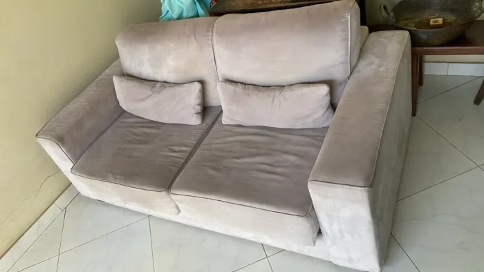 Vende-se Sofá
