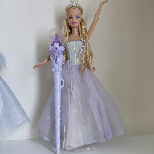 Barbie Annika Magia de Aladus