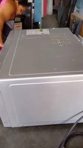 Microndas espelhado LG 30litros