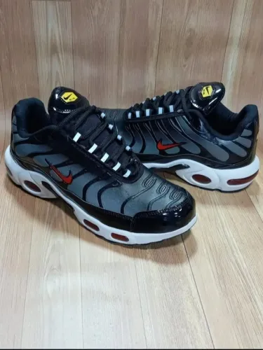 TÊNIS NIKE AIR MAX DRÁCULA MASCULINO