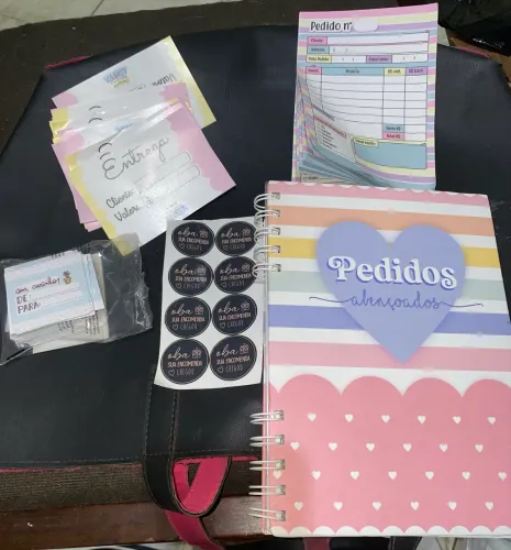 CADERNO PERSONALIZADOS E ETC