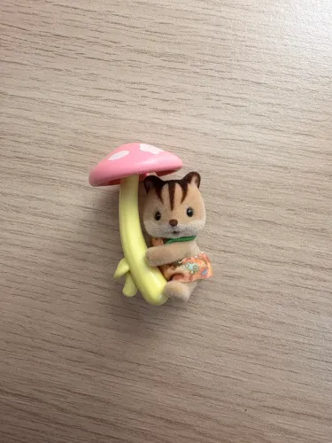 Esquilo Blindbag sylvanian families baby woodland aberta