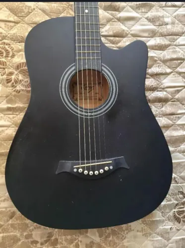Vende -se violao seven