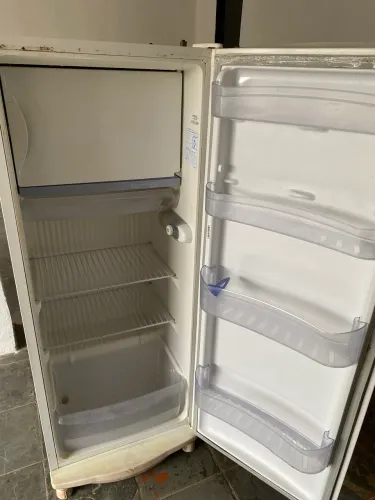 Geladeira 110w
