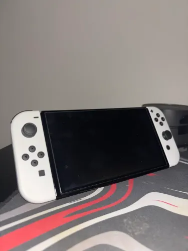 Nintendo Switch oled desbloqueado 