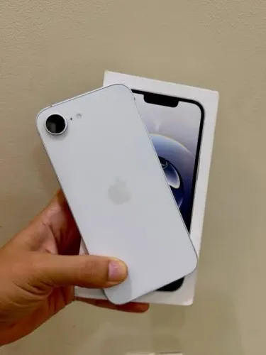 iPhone 16e na garantia Apple