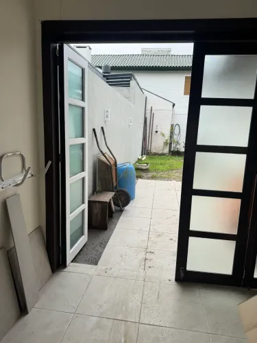 Porta externa Itauba