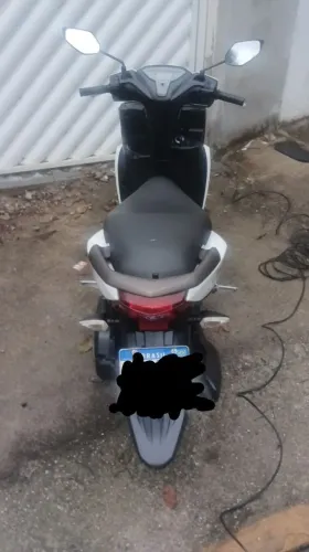 Yamaha fluo 125