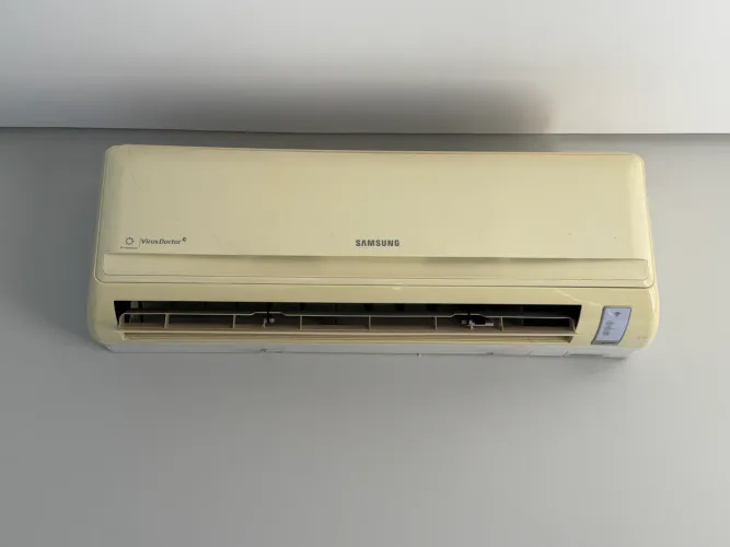 Ar-Condicionado Split Inverter 12.000 BTUs