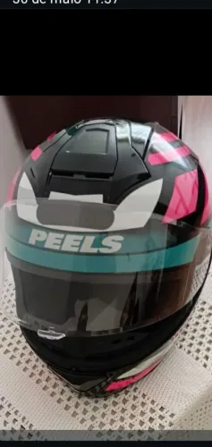 Capacete feminino 