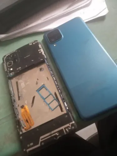 RETIRADA DE PEÇAS - Samsung Galaxy  A 12.