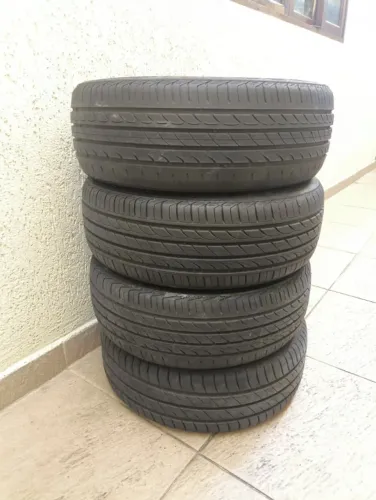 Kit Pneus Delinte 165/45 R16 semi novos