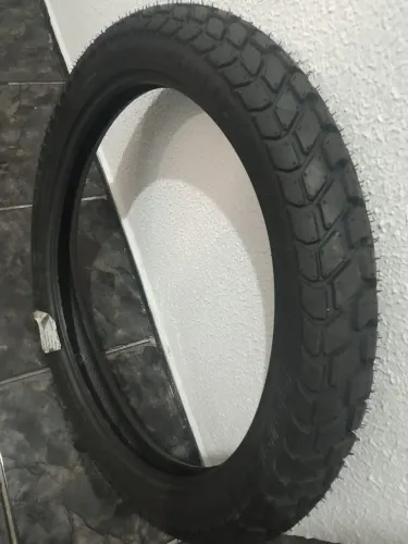 Vendo pneu dianteiro, novo marca technic pra bros e crosser.