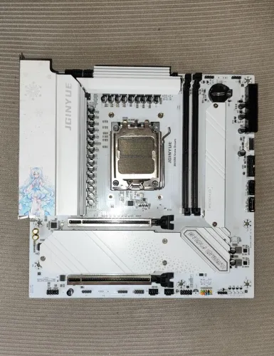 B650 Snow dream com defeito