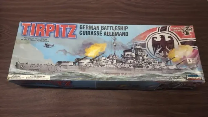 Kit Plastimodelismo Tirpitz German Battleship 1/350 Lindberg