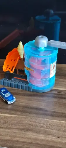 Pista Hot Wheels Loja de Sorvete
