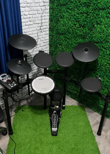 Bateria eletronica roland td11