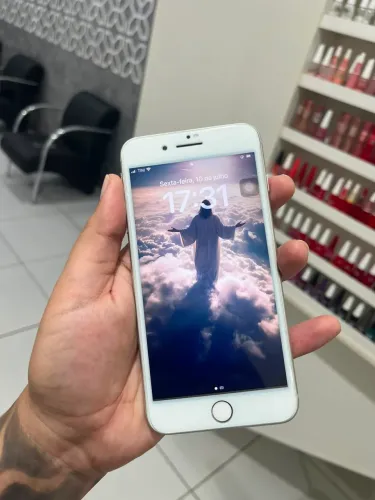IPHONE 8 PLUS SEMINOVO