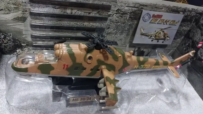 Miniatura helicooteros combate