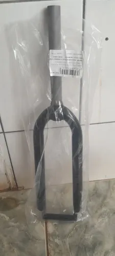 Vendo garfo rígido absolute brutus aro 26 novo no plástico NÃO TROCO só venda