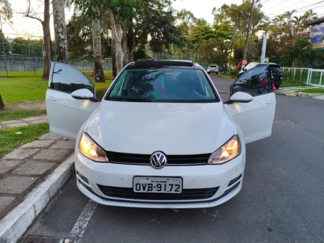 Volkswagen Golf Highline 1.4 TSI 140cv Aut. 2014