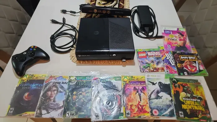 Xbox 360 Super Slim