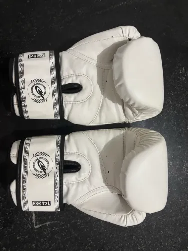 Luva e caneleira de box, kickboxing acompanha faixa de 5m
