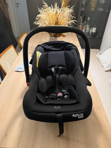 bebê conforto Multikids Baby 