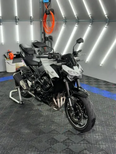 Kawasaki Z900
