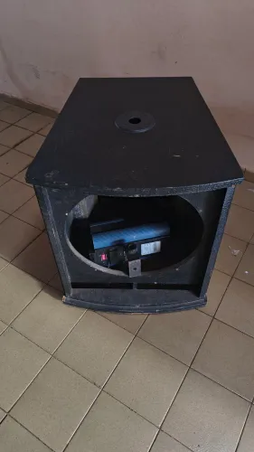 Gabinete para auto falante de 18 Polegadas 